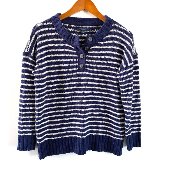 American Eagle Outfitters Sweaters - American Eagle Blue White Striped Jegging Fit Sweater xs
